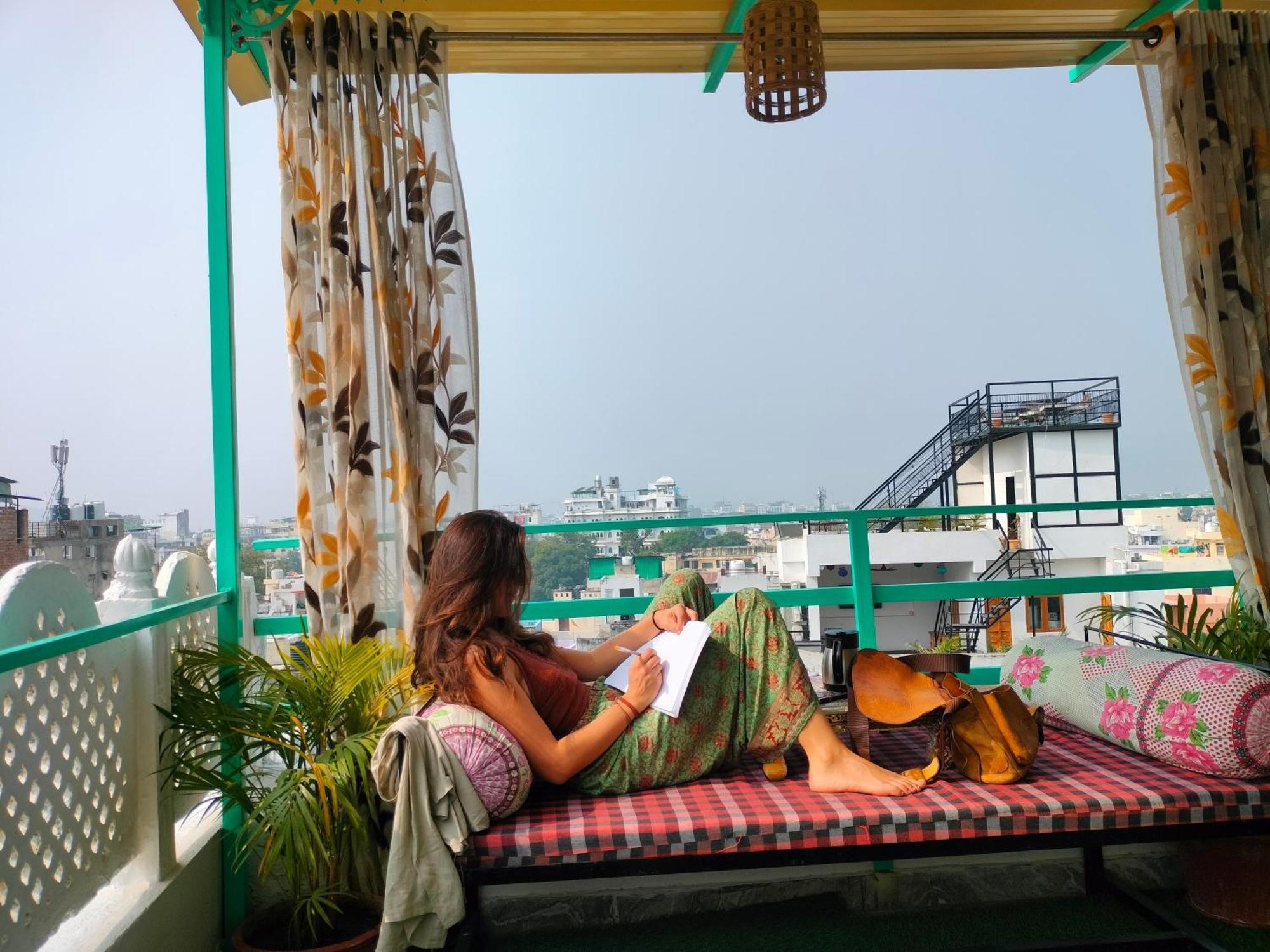 Krishna Stay Guest House 우다이푸르 외부 사진