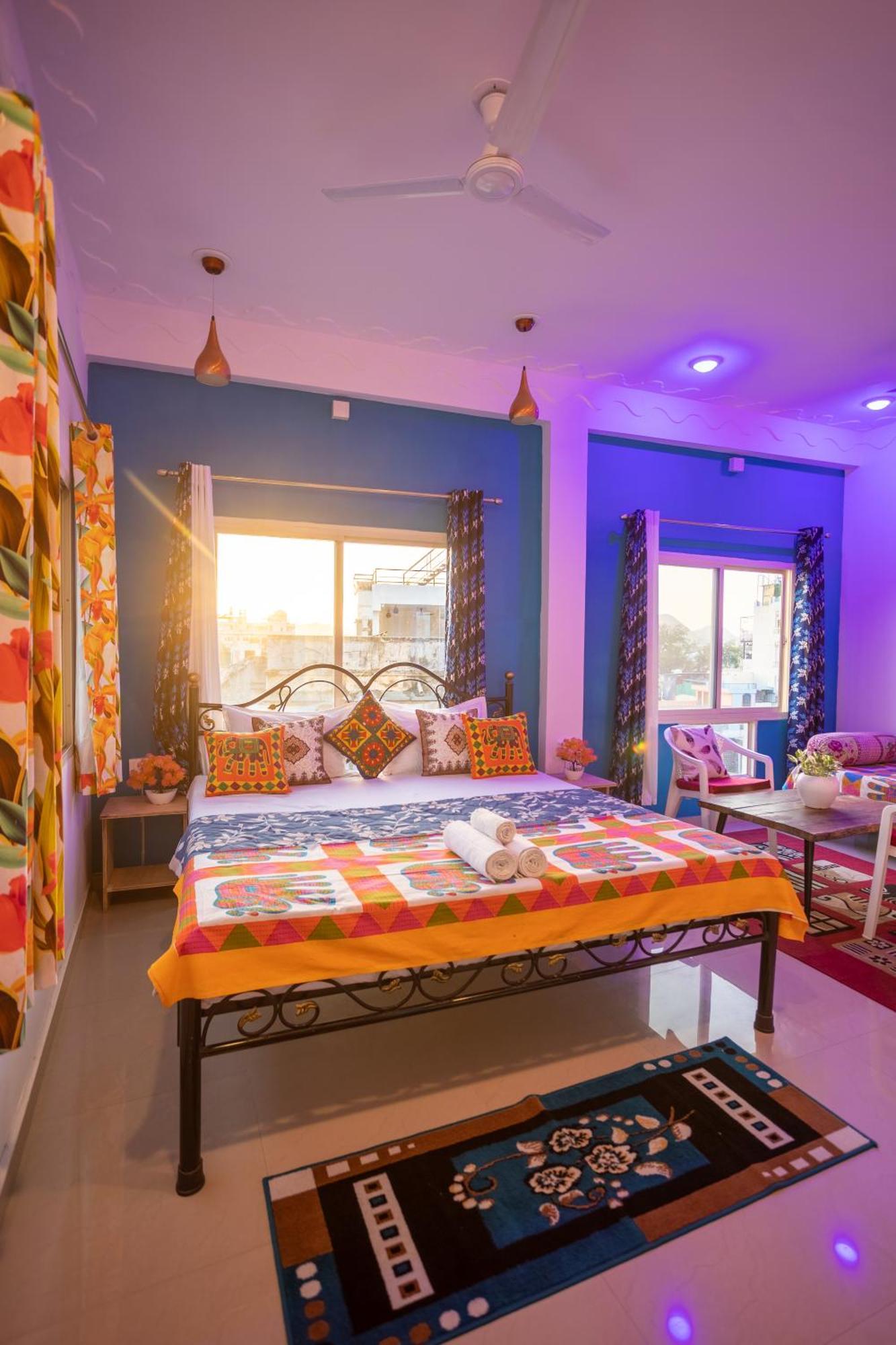 Krishna Stay Guest House 우다이푸르 외부 사진